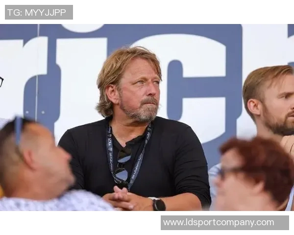 前多特球探总监米斯林塔特正式加盟杜塞尔多夫董事会任职